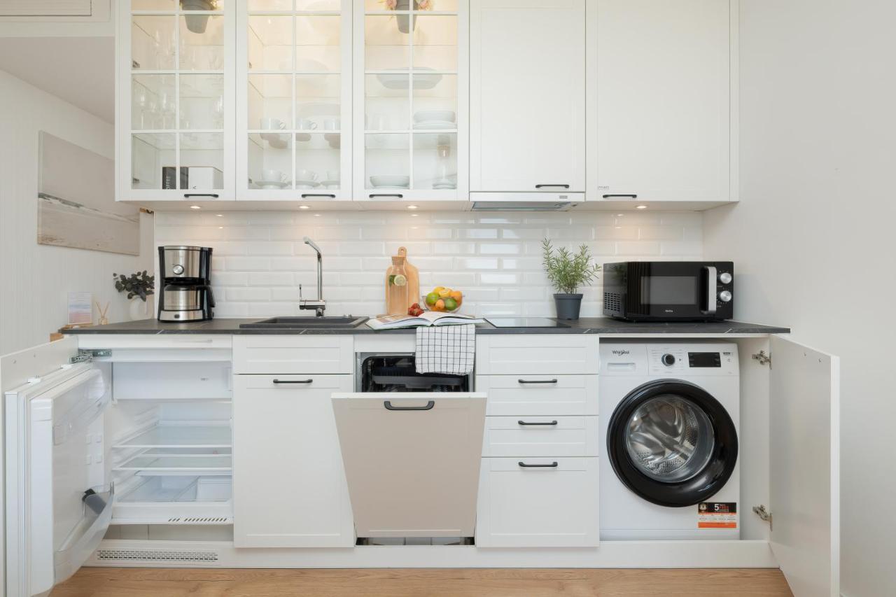 Pinea 718 Seaview Apartment โปเบียโรโว ภายนอก รูปภาพ