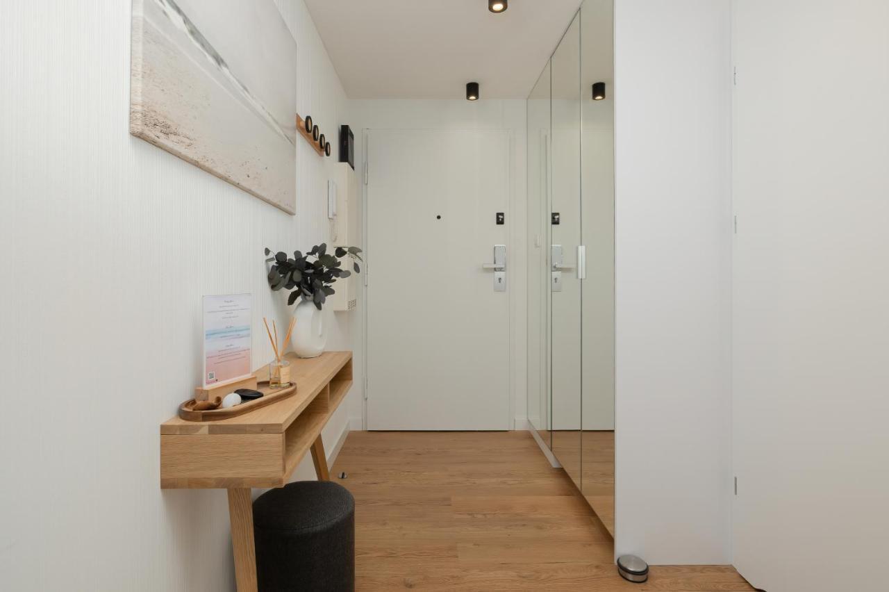 Pinea 718 Seaview Apartment โปเบียโรโว ภายนอก รูปภาพ